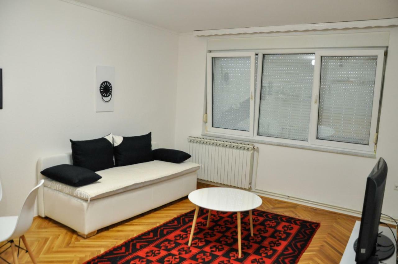 Zvekir - Old Town Apartment SJJ Eksteriør billede