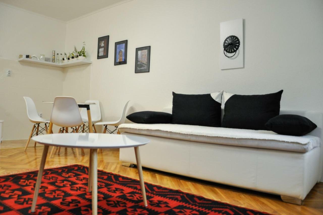 Zvekir - Old Town Apartment SJJ Eksteriør billede